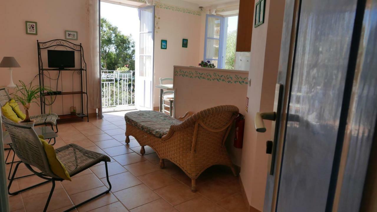 Les Figuiers Appartement Porto Pollo Buitenkant foto